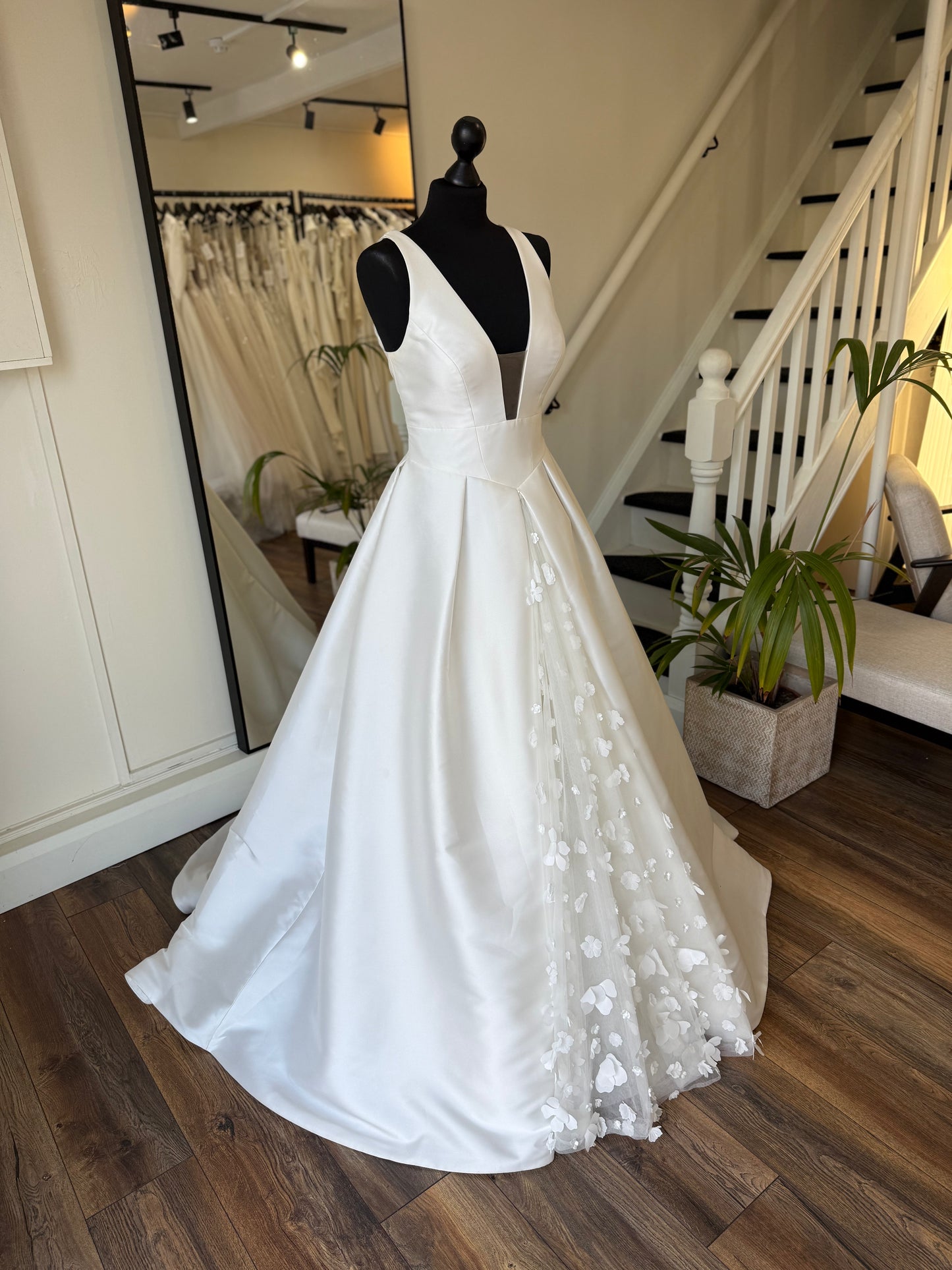 Vera Wang - Cherril - Bridal size 12