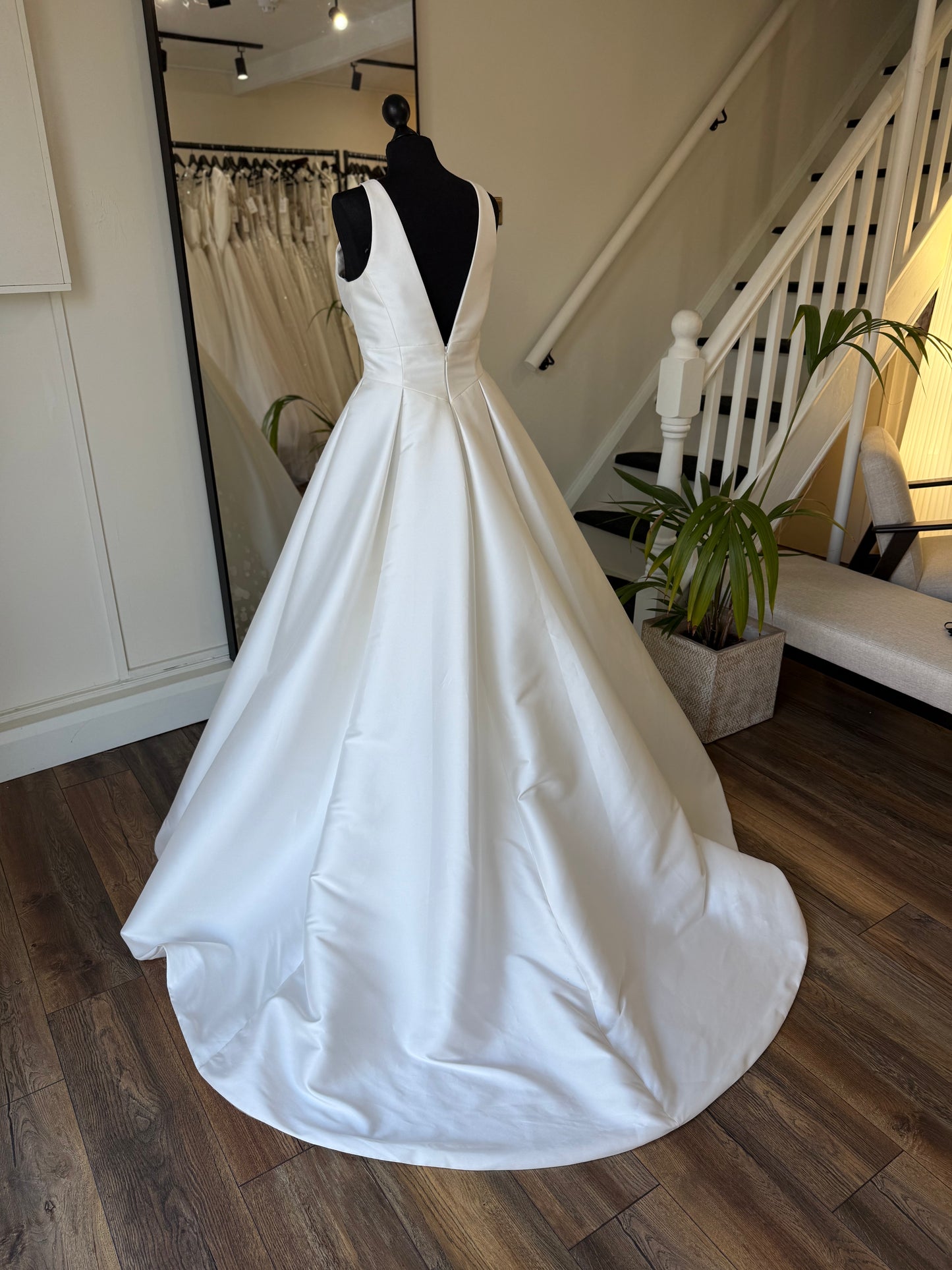Vera Wang - Cherril - Bridal size 12