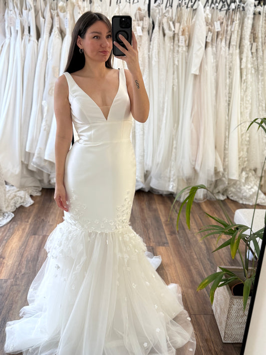 Vera Wang - Glauca - Bridal size 12