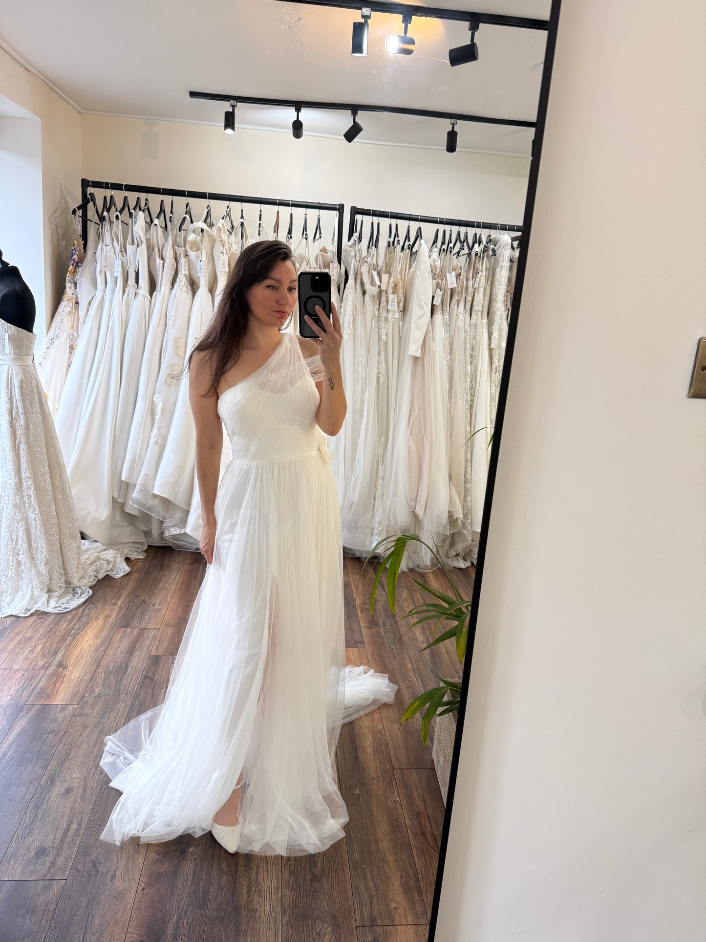 Vera Wang - Brigitte - Bridal size 12