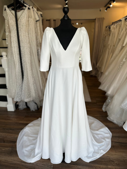 Mikaella - 2381 - Bridal size 10