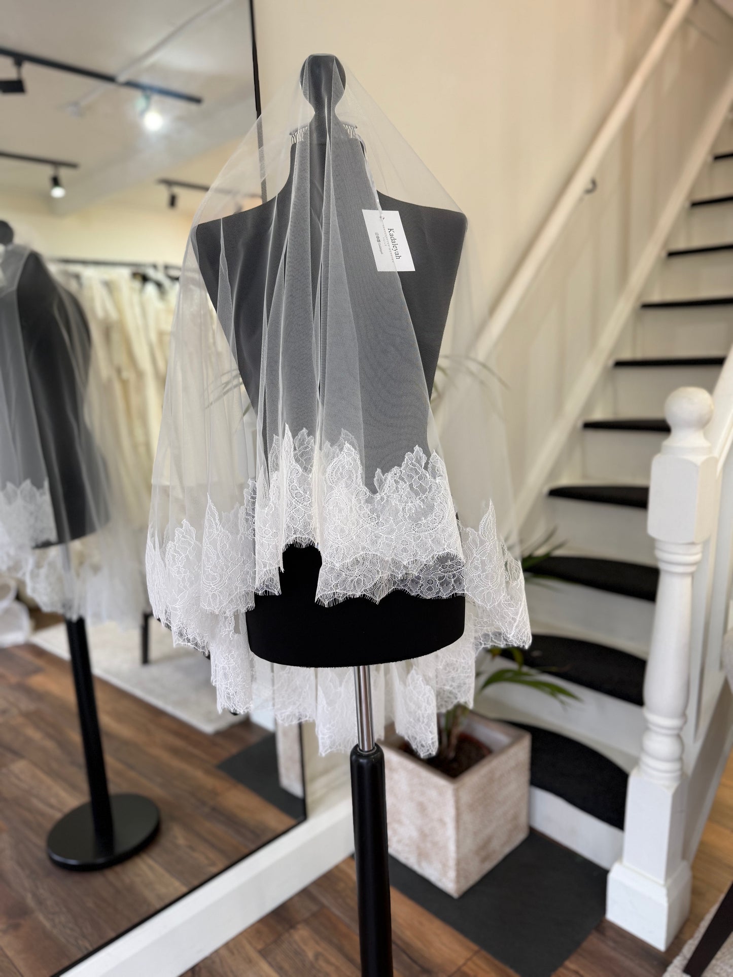 Kadaleyah - Blusher lace trim fingertip veil