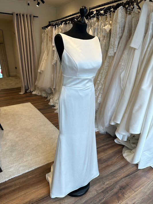 Paloma Blanca - 4894 - Bridal size 6