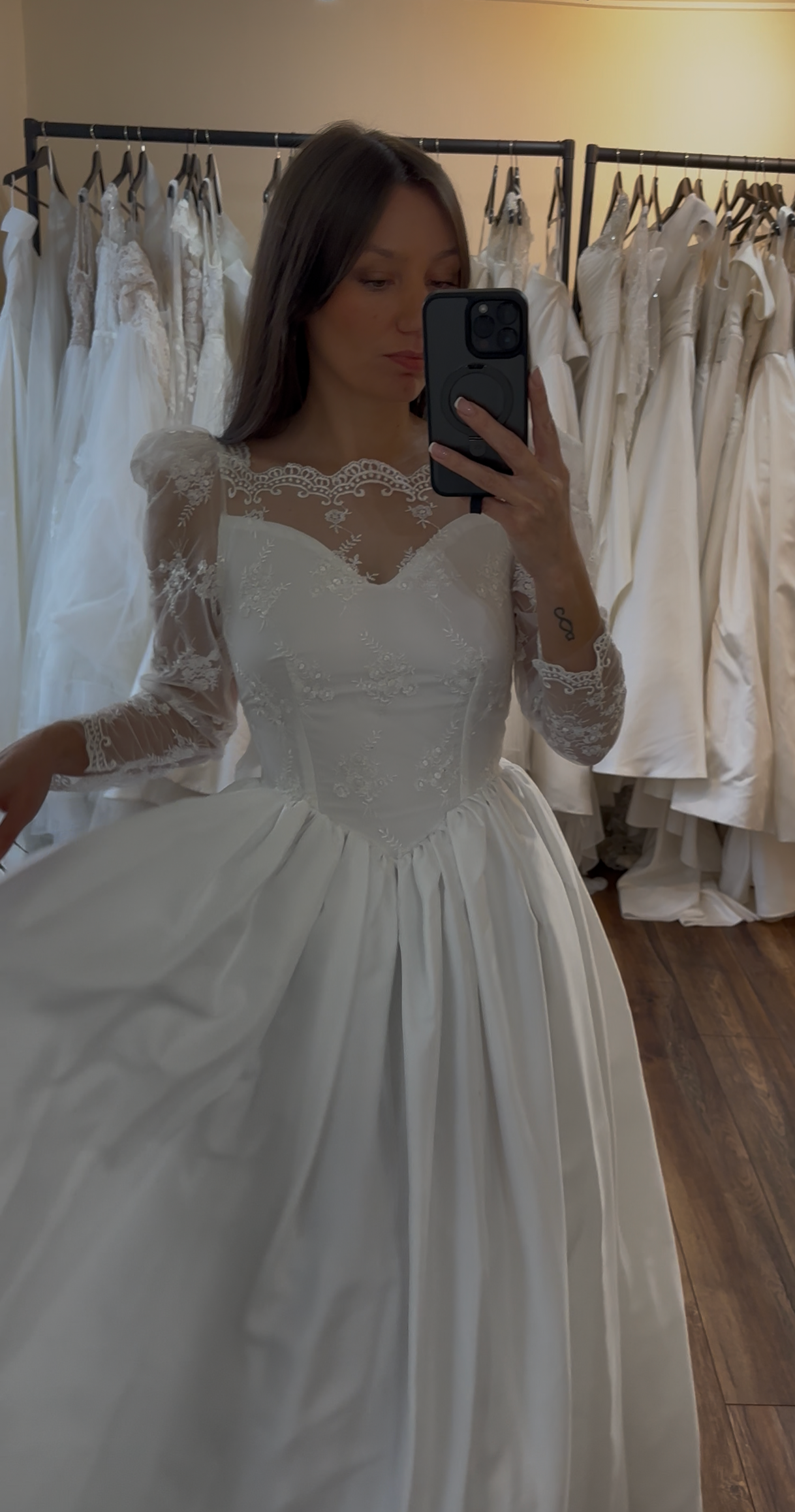 Edith - Size 10