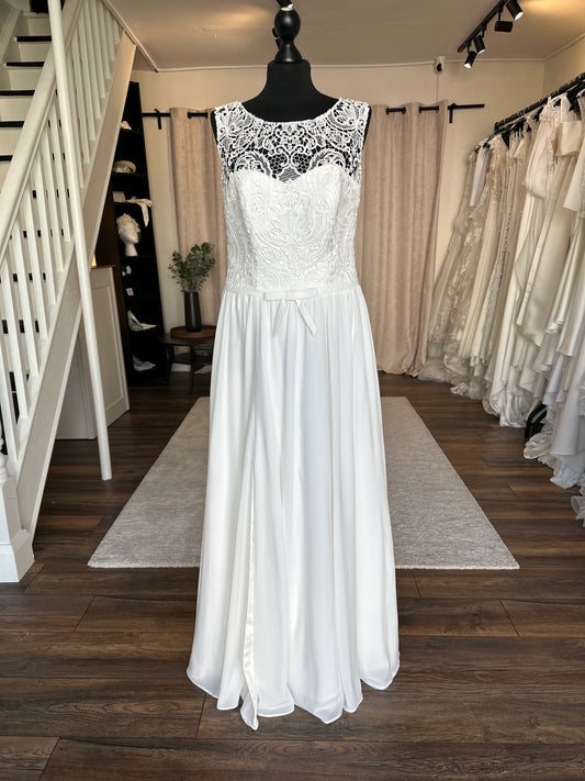 Margarett - Bridal size 16