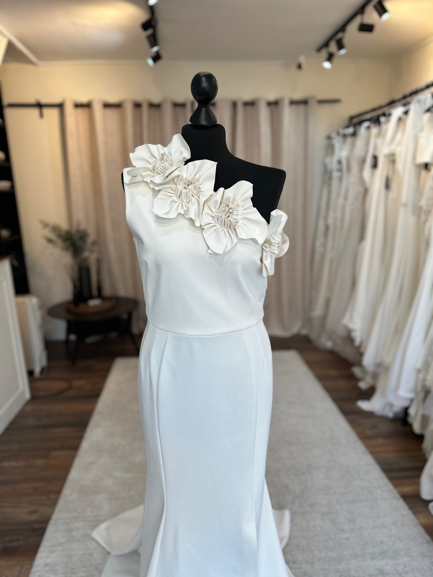 Covet - Bespoke One Shoulder Gown - Size 10
