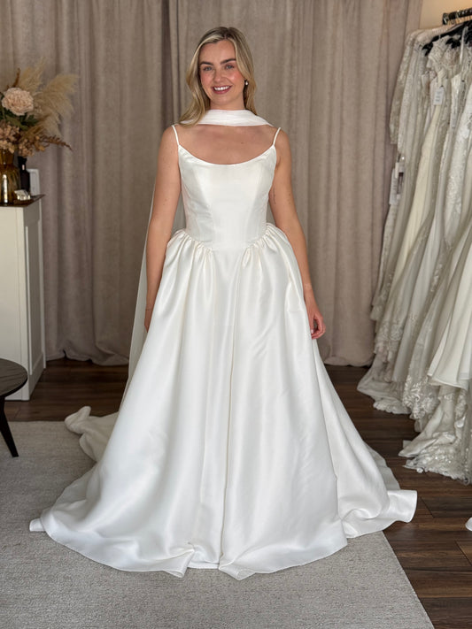 Ellis Bridals - Daphne - Bridal size 12