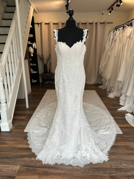 Modeca - Beautiful - Bridal size 10