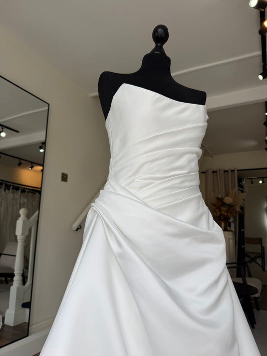 Kyha - Evans - Bridal size 14