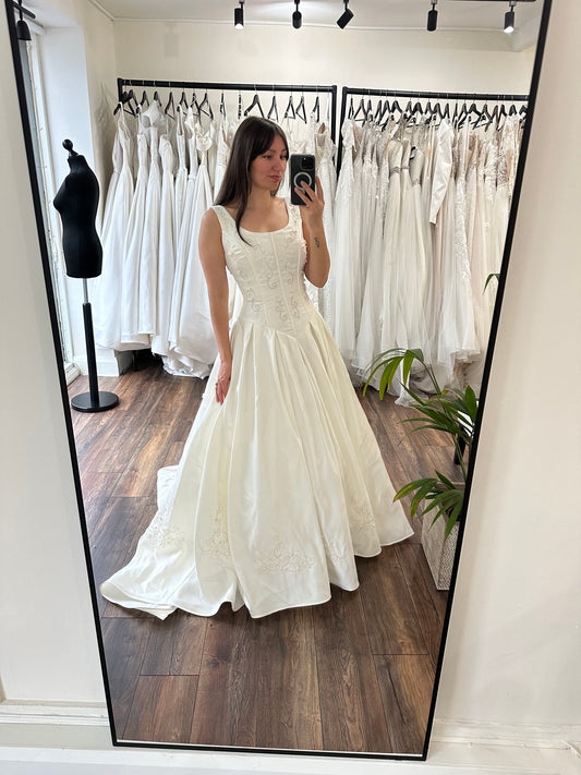 'Goldie' - Vintage 90s drop waist gown - Bridal size 8