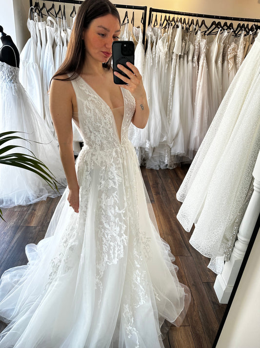 Pronovias - Tinka - Bridal size 14