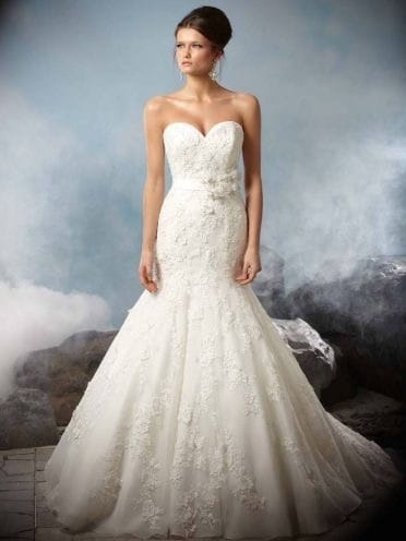 Madeline Gardener - 38012 - Bridal size 12