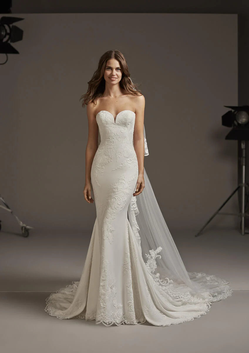 Pronovias - Astrid - Bridal size